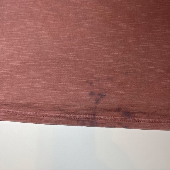 Mossimo Short Sleeve One Pocket T Shirt - Picture 5 of 8